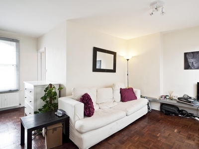 1 bedroom property to let in Furlong Road London N7