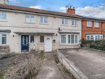 3 Bed House For Sale in Reading, Berkshire, RG30 - 5316748