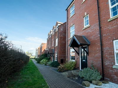 4 Bed House To Rent in Hereford, Herefordshire, HR1 - 692