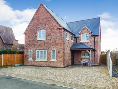 4 Bedroom House Averham Averham