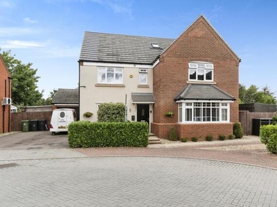 6 Bedroom House Henlow Central Bedfordshire