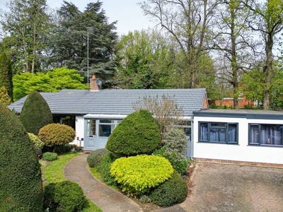 Detached bungalow for sale in Scholars Close, Caversham Heights RG4
