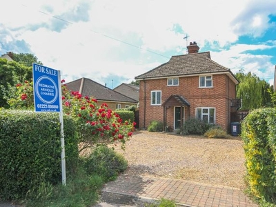 Detached house to rent in Hinton Way, Great Shelford, Cambridge CB22