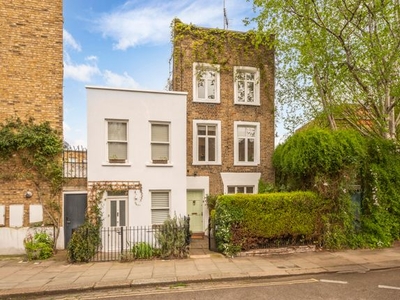 End terrace house for sale in Marsden Street, Kentish Town NW5