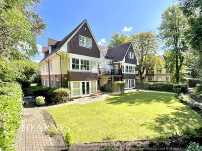 Flat for sale in Tower Road, Branksome Park, Poole BH13