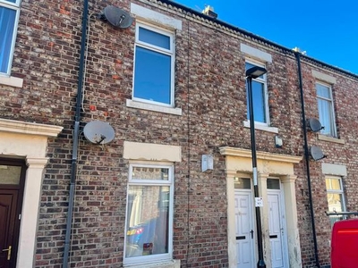 Flat to rent in Hopper Street, North Shields NE29