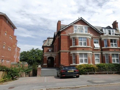 Flat to rent in Norwich Mansions, Bournemouth BH2