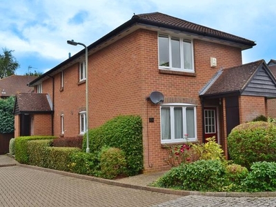 Flat to rent in Pheasant Walk, Littlemore, Oxford OX4