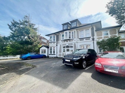 Flat to rent in Portchester Road, Bournemouth BH8