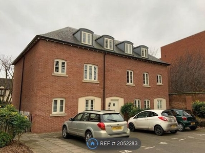 Flat to rent in The Monklands, Shrewsbury SY2