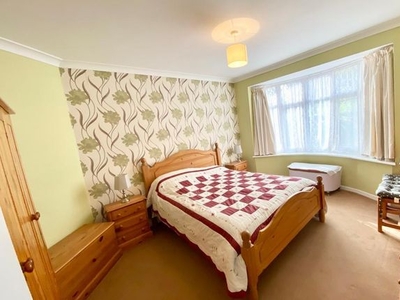 Semi-detached bungalow to rent in Broadway, Gillingham ME8