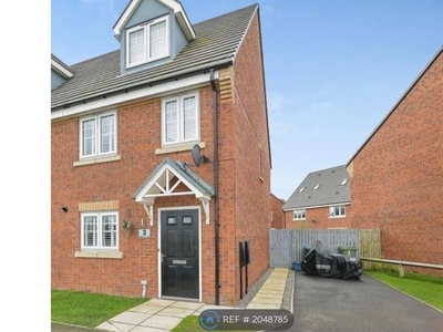 Semi-detached house to rent in Portland Road, Northallerton DL6