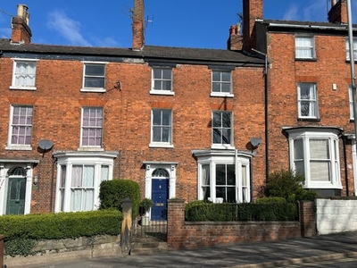 Terraced house for sale in Lindum Road, Lincoln LN2