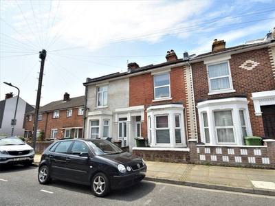 Terraced house to rent in Bath Road, Southsea PO4