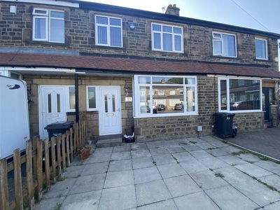 Terraced house to rent in Newlands Grove, Northowram, Halifax HX3