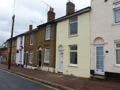 Terraced house to rent in Saxton Street, Gillingham ME7