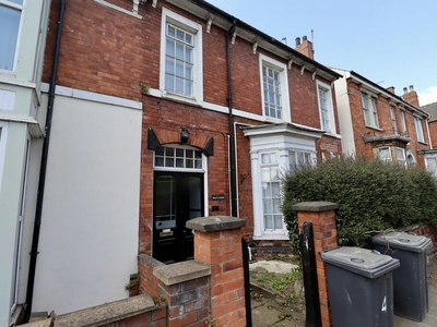 6 bedroom end of terrace house for sale in Yarborough Road, Lincoln, LN1