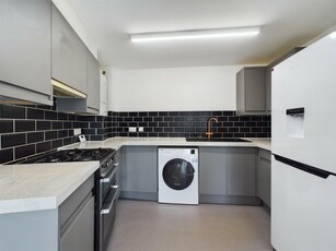 1 bedroom apartment for rent in Penrose House, Plymouth, PL4