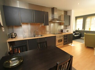 1 bedroom apartment for rent in South Parade, Leeds, LS1