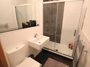 1 bedroom apartment for rent in Tower Building, Liverpool, Merseyside, L3