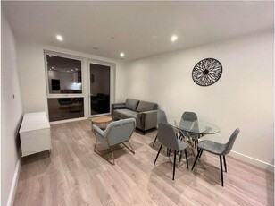 1 bedroom flat for rent in Beresford Avenue Wembley HA0