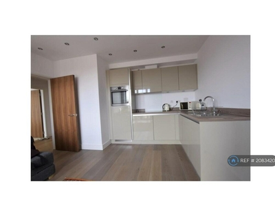 1 bedroom flat for rent in Berwick House, Orpington, BR6