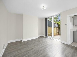 1 bedroom flat for rent in Braemar Avenue, Neasden, London, NW10