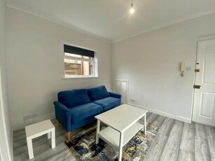 1 bedroom flat for rent in Daniel Street, CARDIFF, CF24