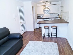 1 bedroom flat for rent in Deneside Court, Jesmond Vale, Newcastle Upon Tyne, NE2