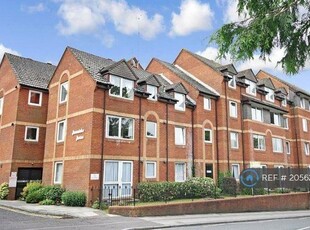 1 bedroom flat for rent in Homelake House, Parkstone, Poole, BH14