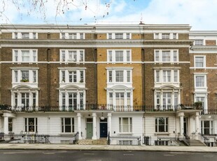 1 bedroom flat for rent in Ladbroke Square, Notting Hill, London, W11