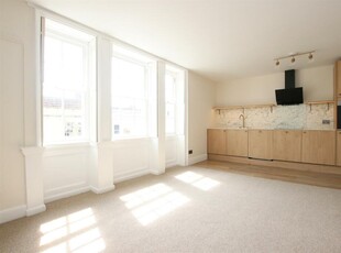 1 bedroom flat for rent in Rivers Street, Bath, BA1
