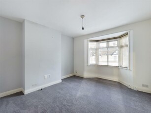 1 bedroom flat for rent in Whippingham Road, Brighton, BN2