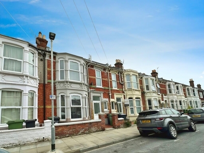 1 bedroom ground floor flat for rent in Liss Road, Southsea, PO4