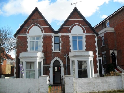 1 bedroom apartment for rent in Kenilworth Road, Southsea, PO5