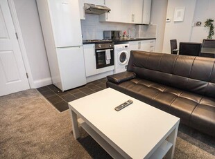 1 bedroom property for rent in Charminster Road, Bournemouth, BH8