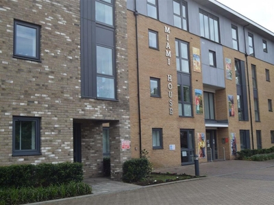 1 bedroom retirement property for sale in Miami House, Princes Road, Chelmsford, CM2