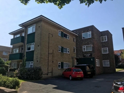 2 bedroom apartment for rent in Kingsnorth Court, Folkestone, CT20