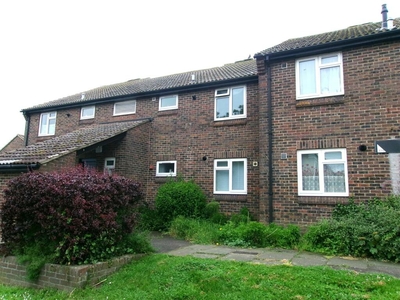2 bedroom apartment for rent in Lucerne Drive, Seasalter, Whitstable, CT5