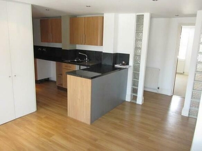 2 bedroom apartment for rent in New Road, Portsmouth, PO2