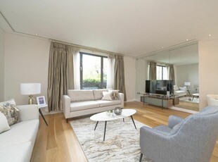 2 bedroom apartment for rent in Wycombe Square, W8
