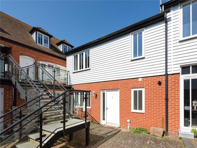 2 bedroom apartment for sale in Horseshoe Mews, Canterbury, Kent, CT1