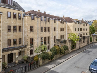 2 bedroom apartment for sale in Northanger Court, Grove Street, Bath, BA2