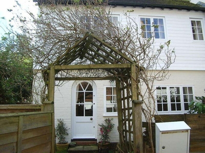 2 bedroom cottage for rent in Eardley Road, Sevenoaks TN13 1XT, TN13