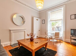 2 bedroom flat for rent in 0338L – Blackwood Crescent, Edinburgh, EH9 1RA, EH9