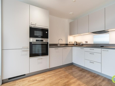 2 bedroom flat for rent in Axell House, Wellington Street, Woolwich, SE18
