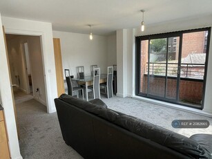 2 bedroom flat for rent in Benson Street, Liverpool, L1