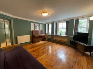 2 bedroom flat for rent in Cavendish place, Brighton, BN1