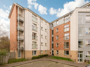 2 bedroom flat for rent in Duff Street, Edinburgh, Midlothian, EH11