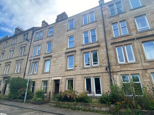 2 bedroom flat for rent in Dundee Terrace, Edinburgh, EH11
